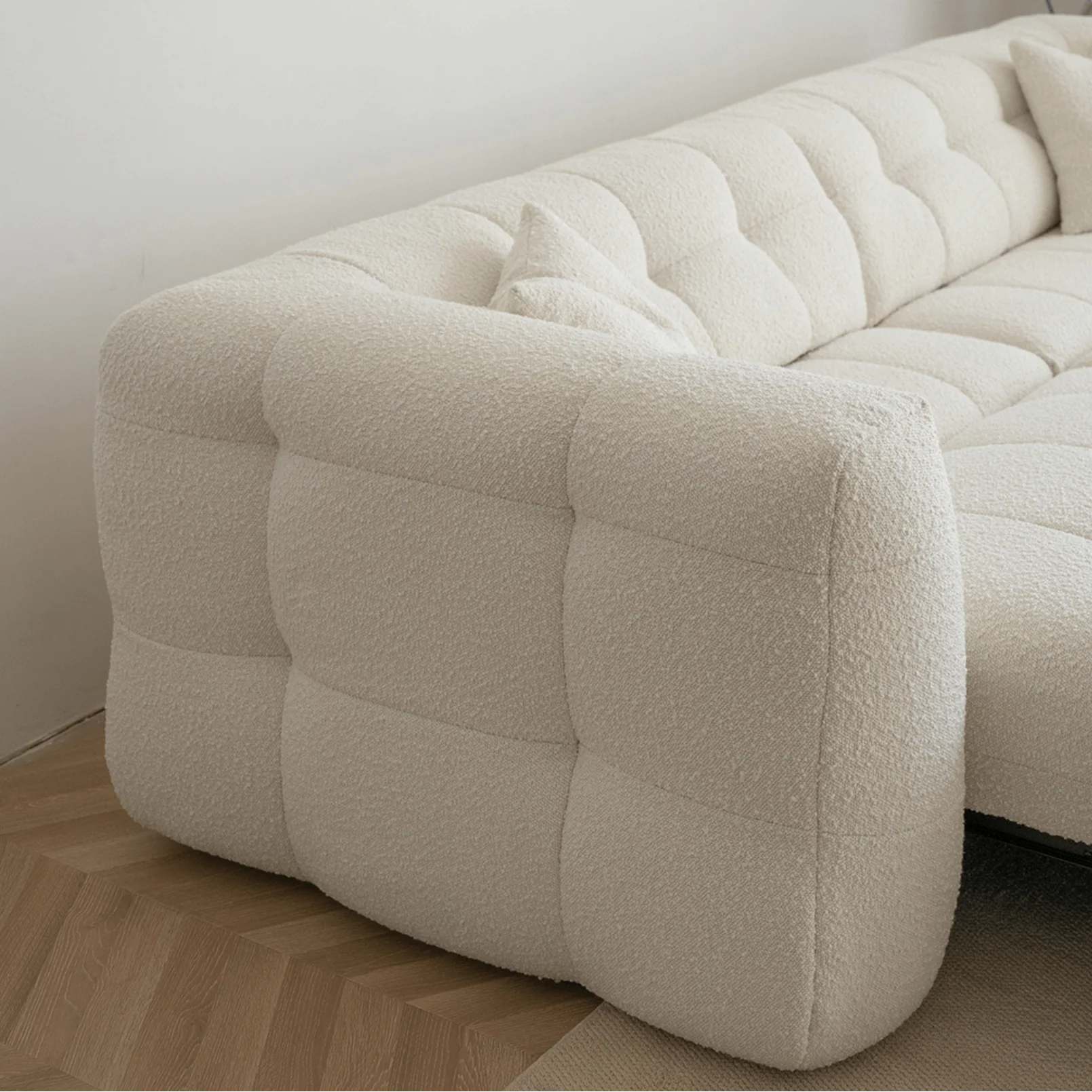 Anakin Extendable Sofa in Bouclé - Image 4